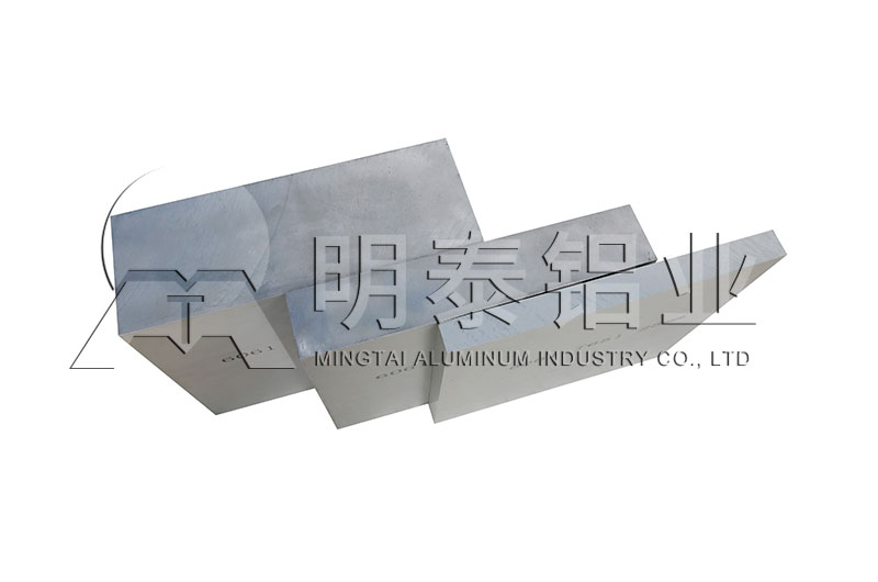 鋁板可以用在散熱器上嗎？散熱器鋁板選用哪個(gè)規(guī)格比較好？?jī)r(jià)格高嗎？